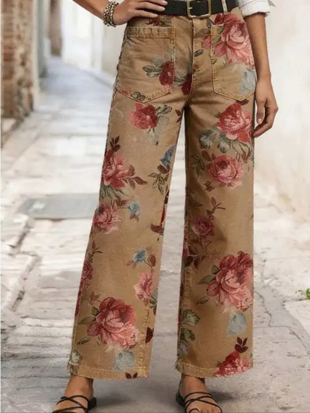 Flamingals Floral Print High Waist Straight Leg Crop Pants NWT Medium - Picture 3 of 11